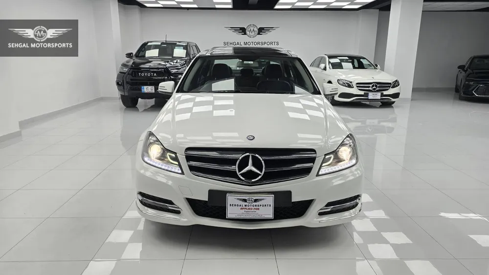 Mercedes Benz C Class 2013 for Sale in Islamabad Image-1