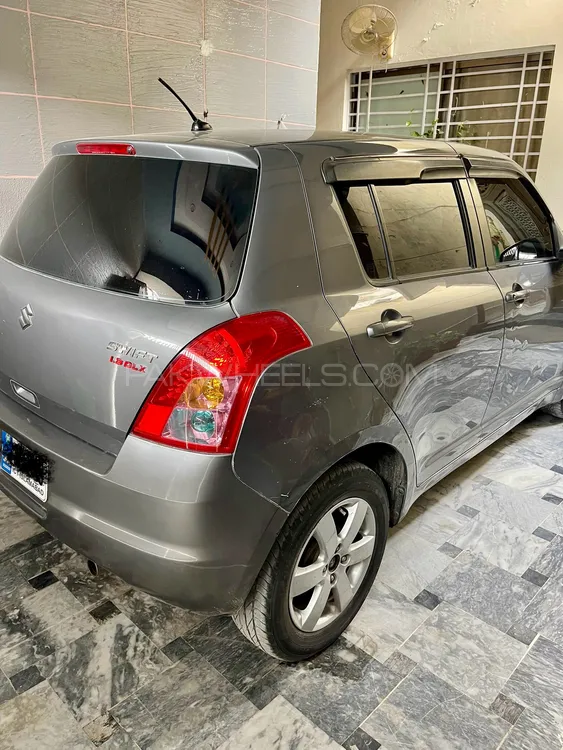 سوزوکی سوئفٹ 2011 for Sale in اسلام آباد Image-1