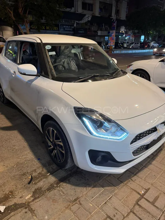 Suzuki Swift 2025 for Sale in Karachi Image-1