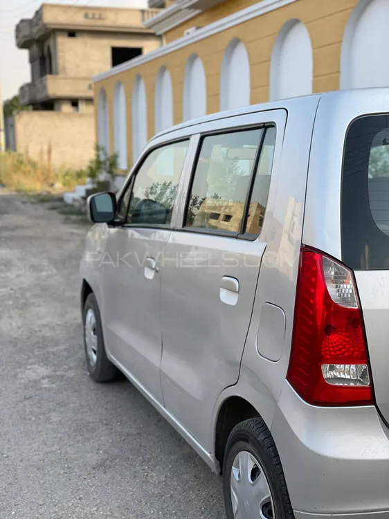 Suzuki Wagon R 2017 for Sale in Mardan Image-1