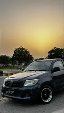 Toyota Hilux 4x2 Single Cab Standard 2013 for Sale
