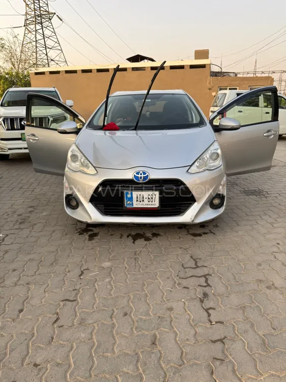 Toyota Aqua 2016 for Sale in Faisalabad Image-1
