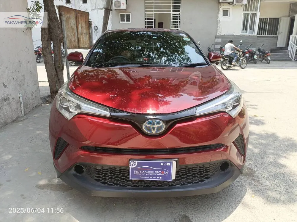 Toyota C-HR 2018 for Sale in Lahore Image-1