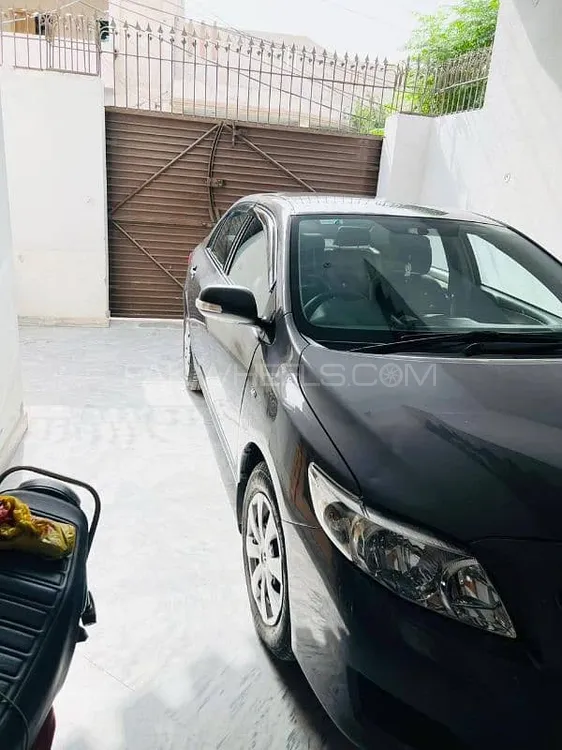 Toyota Corolla 2010 for Sale in Mian Wali Image-1