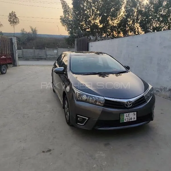 Toyota Corolla 2016 for Sale in Lahore Image-1