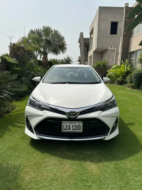 Toyota Corolla 2016 for Sale in Lahore Image-1