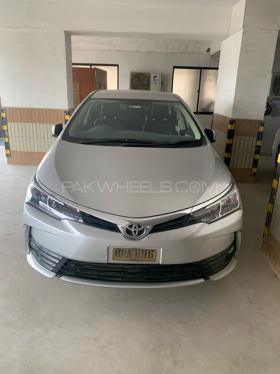 Toyota Corolla 2019 for Sale in Karachi Image-1