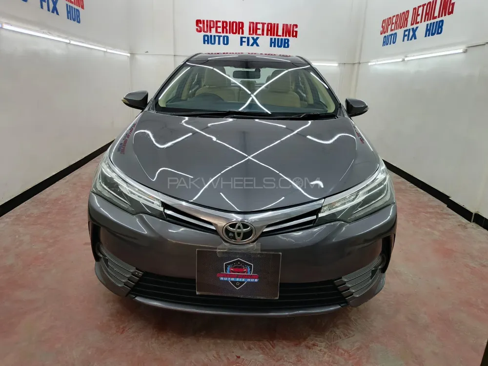 Toyota Corolla 2017 for Sale in Karachi Image-1