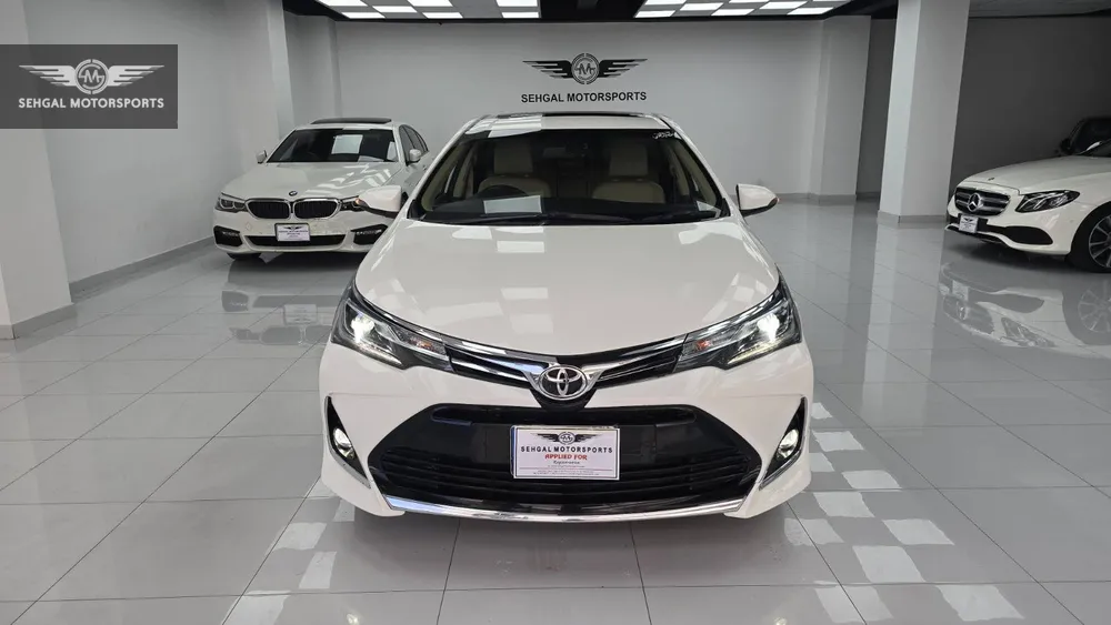Toyota Corolla 2021 for Sale in Islamabad Image-1
