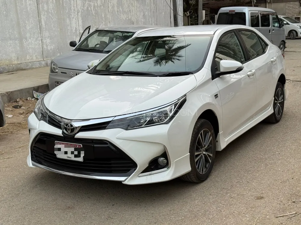 Toyota Corolla 2021 for Sale in Karachi Image-1