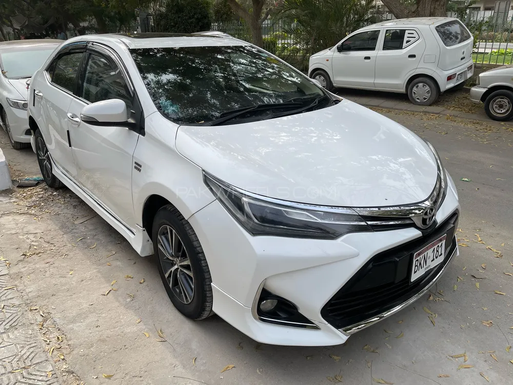 Toyota Corolla 2021 for Sale in Karachi Image-1
