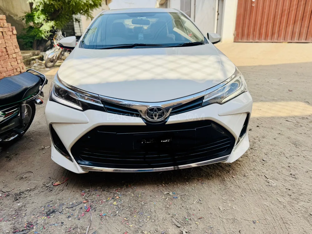 Toyota Corolla 2022 for Sale in Lahore Image-1