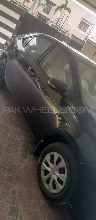 Toyota Corolla 2019 for Sale in Lahore Image-1
