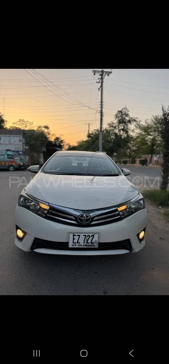 Toyota Corolla 2015 for Sale in Faisalabad Image-1