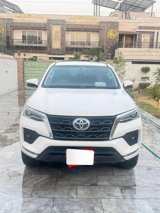 Toyota Fortuner 2022 for Sale in Faisalabad Image-1