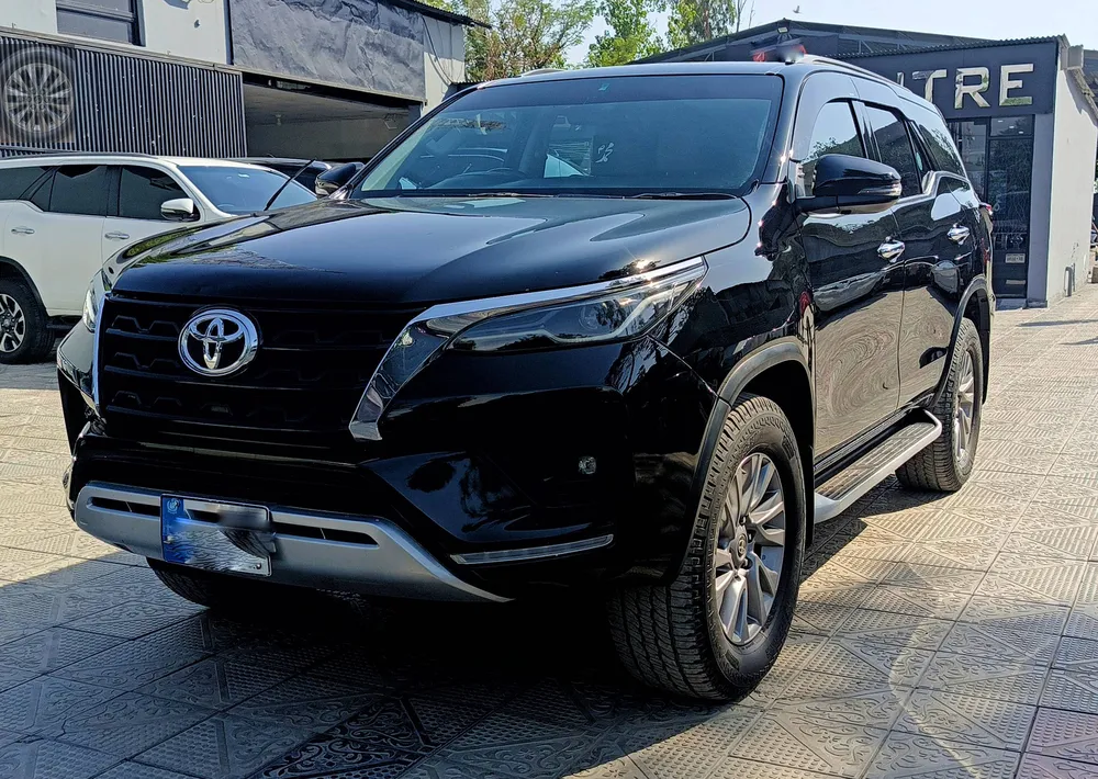 Toyota Fortuner 2021 for Sale in Islamabad Image-1