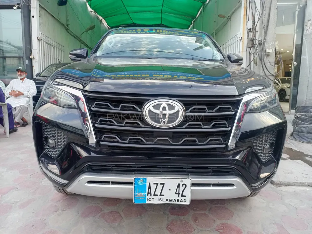 Toyota Fortuner 2022 for Sale in Lahore Image-1