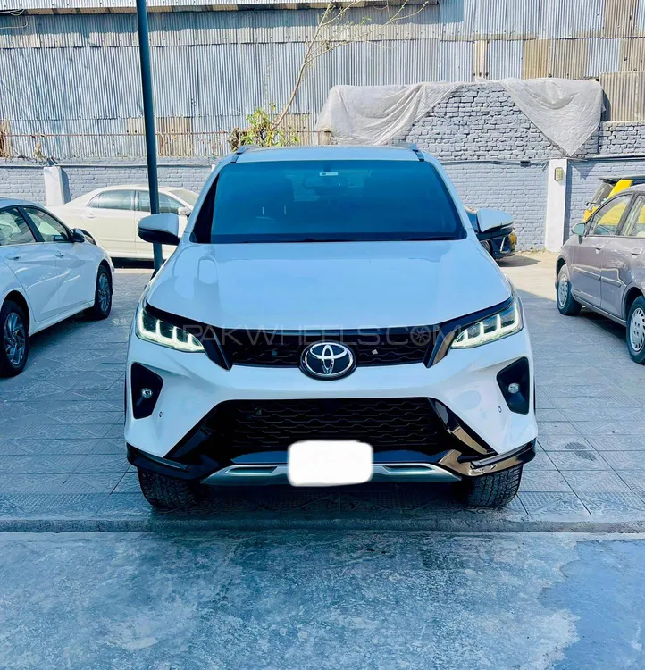 Toyota Fortuner 2023 for Sale in Islamabad Image-1