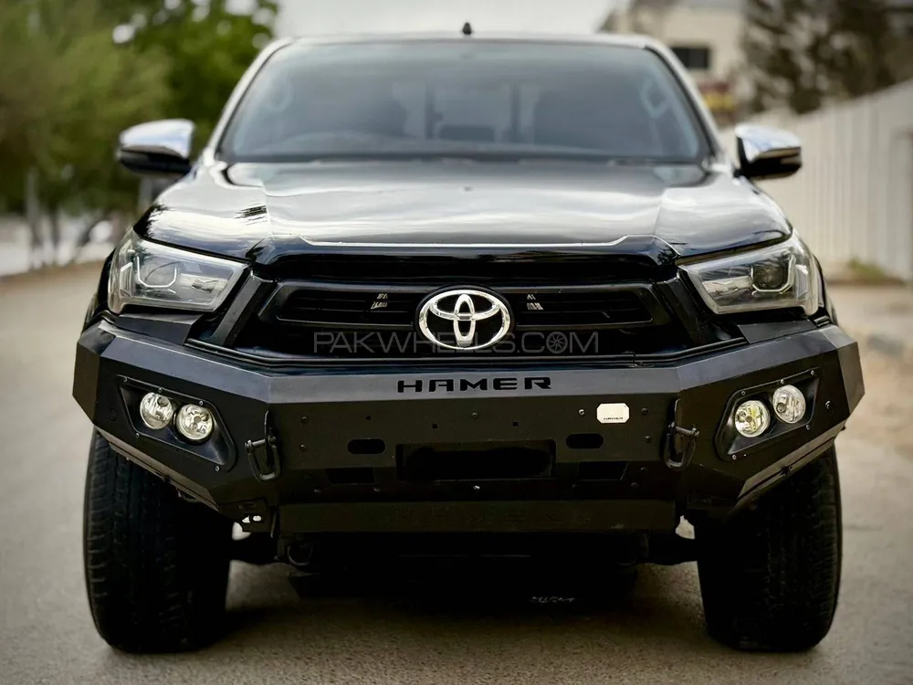 Toyota Hilux 2020 for Sale in Karachi Image-1