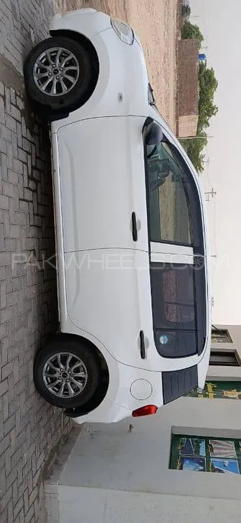 Toyota Passo 2023 for Sale in Sahiwal Image-1