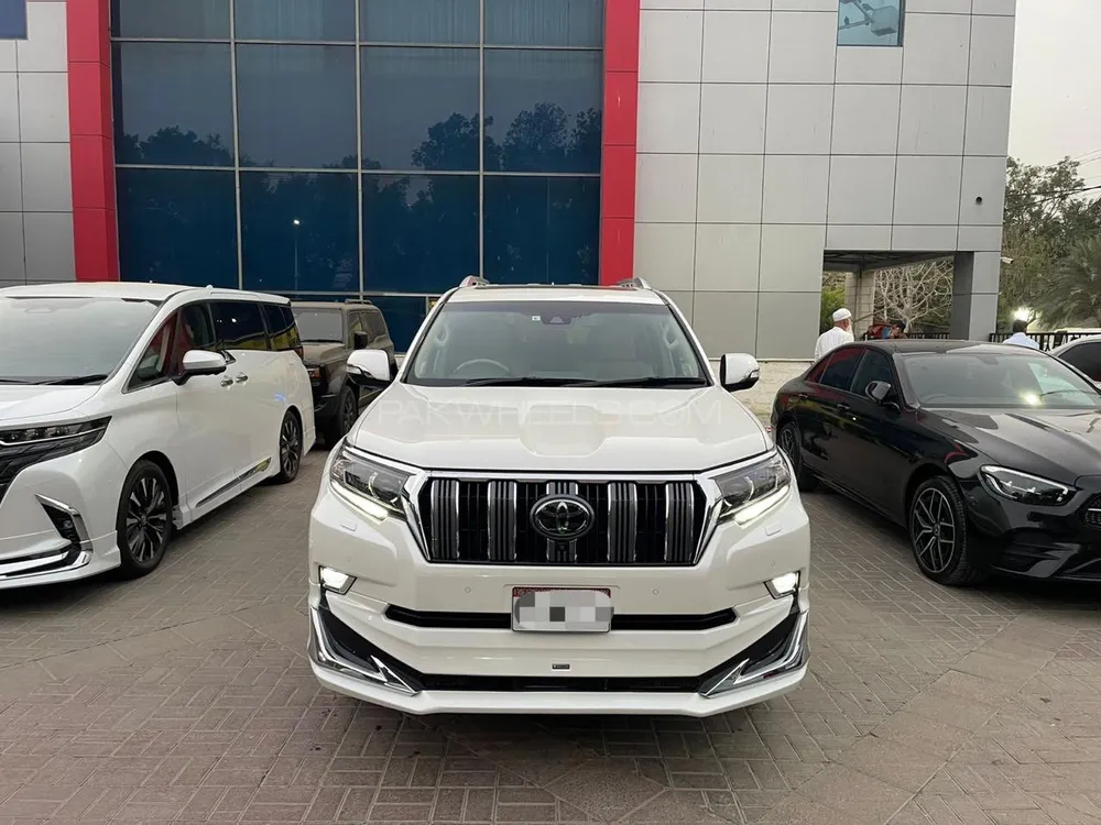 Toyota Prado 2017 for Sale in Karachi Image-1