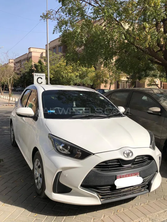 Toyota Yaris Hatchback 2020 for Sale in Karachi Image-1
