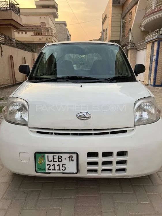 Daihatsu Esse 2014 for Sale in Lahore Image-1