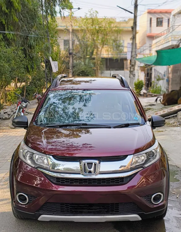 Honda BR-V 2018 for Sale in Lahore Image-1