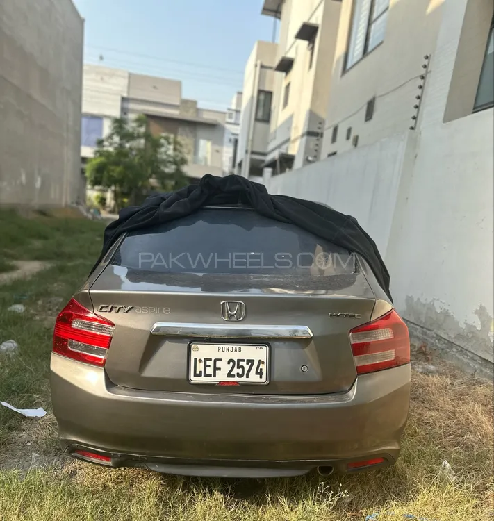 Honda City 2015 for Sale in Lahore Image-1