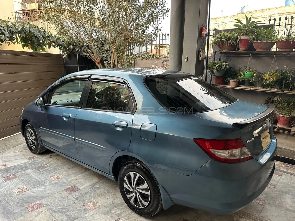 Honda City 2004 for Sale in Abbottabad Image-1