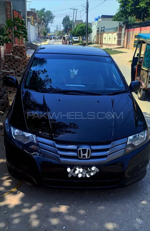 Honda City 2010 for Sale in Muzaffar Gargh Image-1