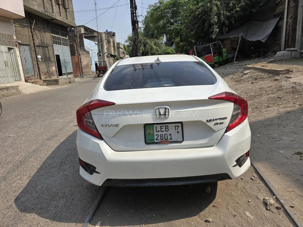 Honda Civic 2017 for Sale in Lahore Image-1