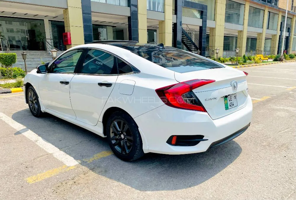 Honda Civic 2018 for Sale in Lahore Image-1