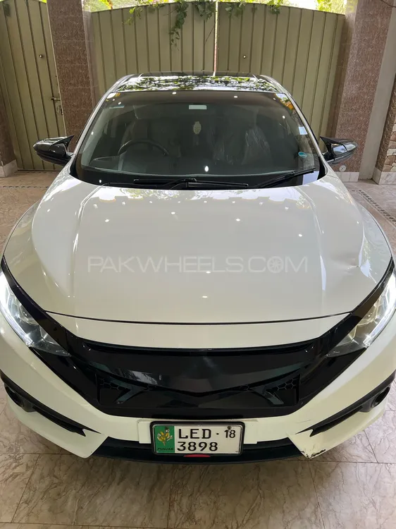 Honda Civic 2018 for Sale in Lahore Image-1