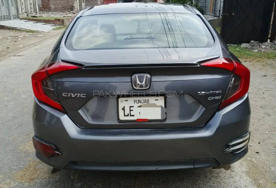 Honda Civic 2018 for Sale in Lahore Image-1