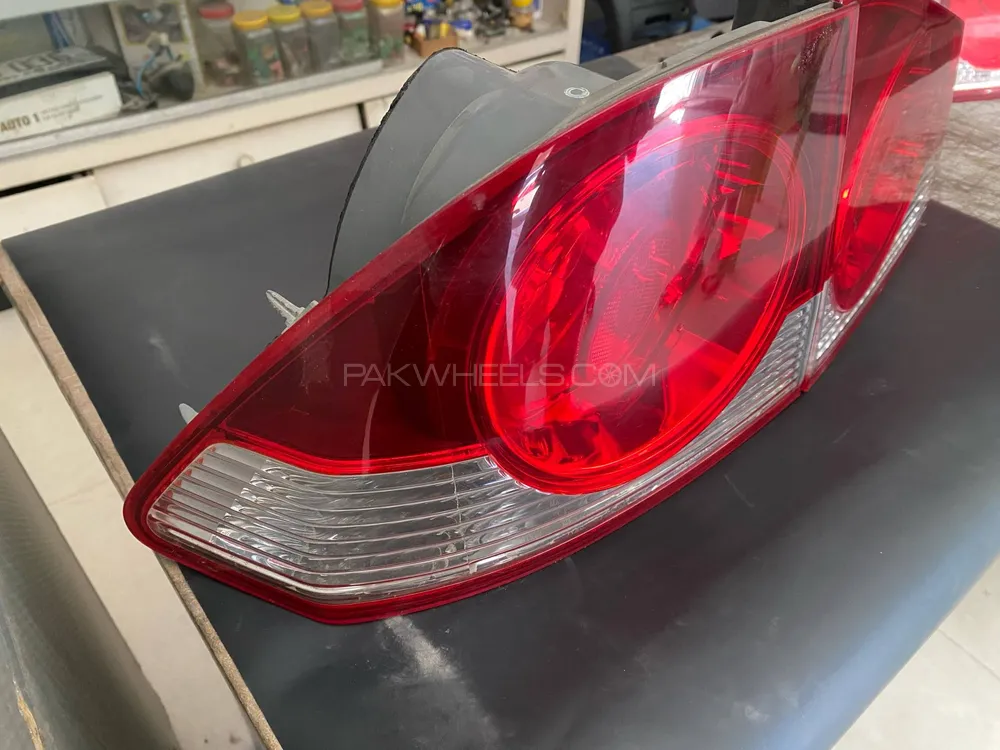 Honda civic reborn 2012 back lights Image-1