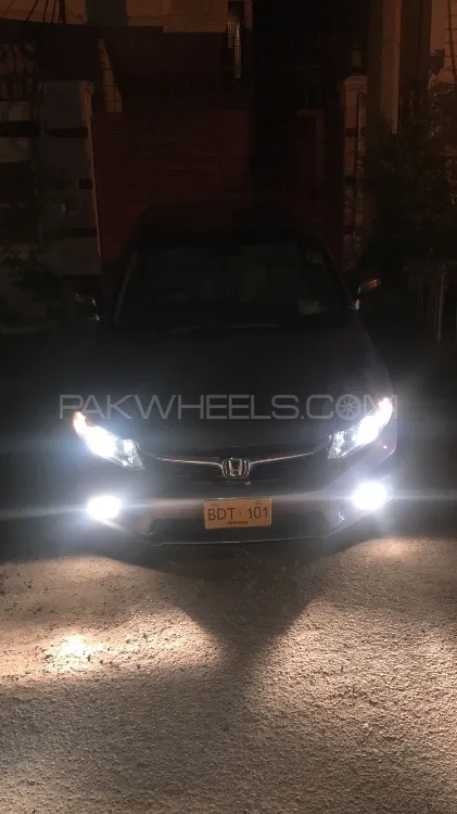ہونڈا سوک 2015 for Sale in کراچی Image-1
