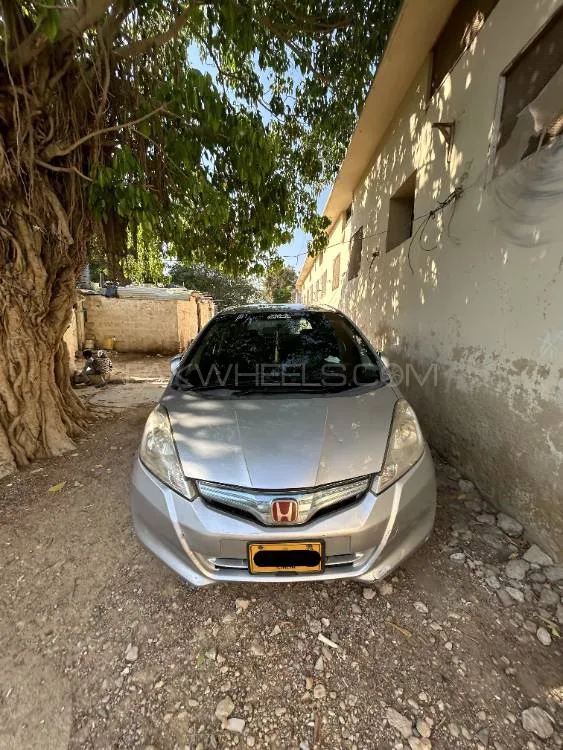 Honda Fit 2011 for Sale in Karachi Image-1