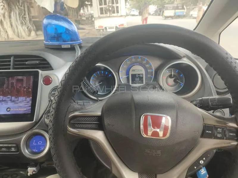 Honda Fit 2012 for Sale in Karachi Image-1