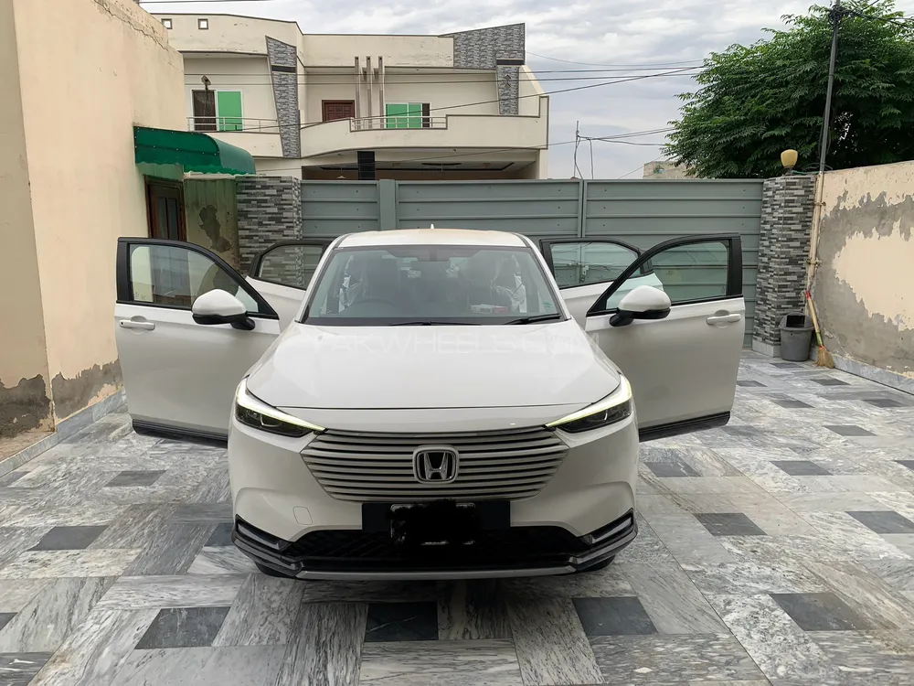Honda HR-V 2023 for Sale in Sargodha Image-1