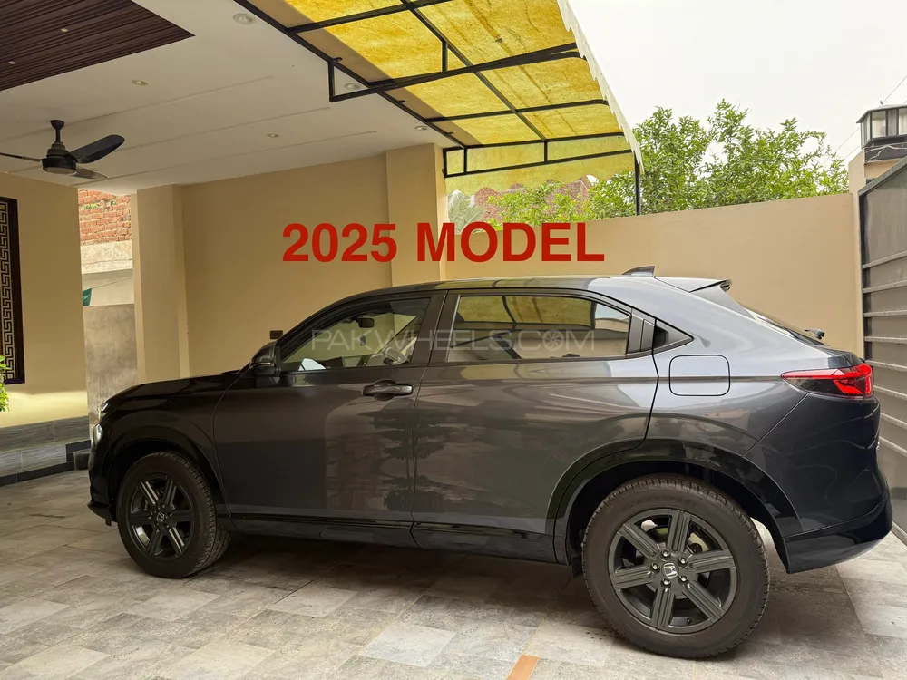 ہونڈا ایچ آر-وی 2024 for Sale in لاہور Image-1