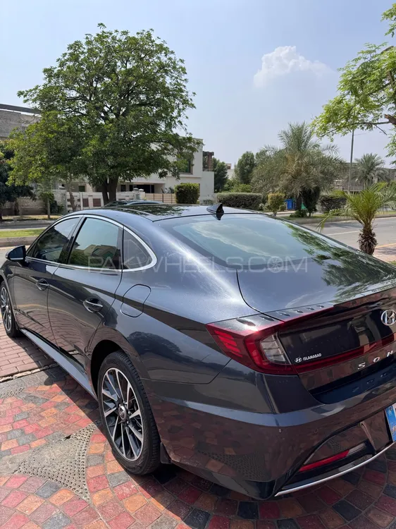 Hyundai Sonata 2023 for Sale in Lahore Image-1