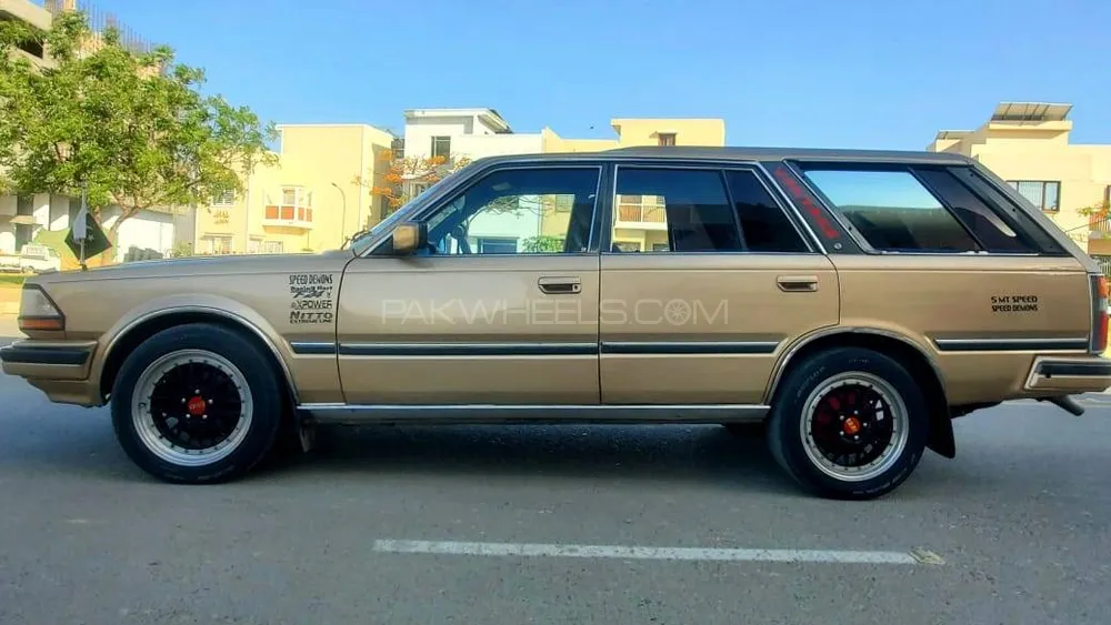 Nissan Cedric 1993 for Sale in Karachi Image-1