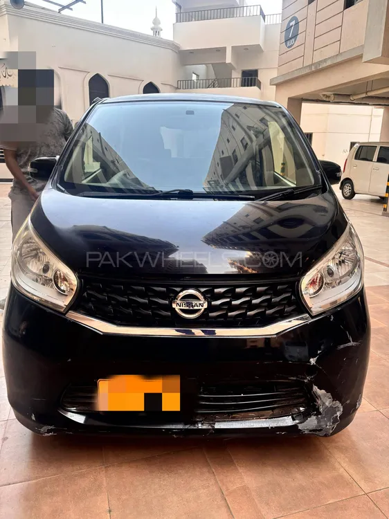 Nissan Dayz 2013 for Sale in Karachi Image-1