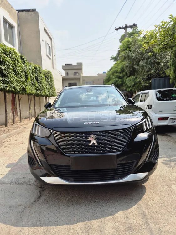 Peugeot 2008 2023 for Sale in Lahore Image-1