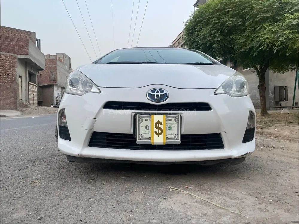 Toyota Aqua 2014 for Sale in Faisalabad Image-1