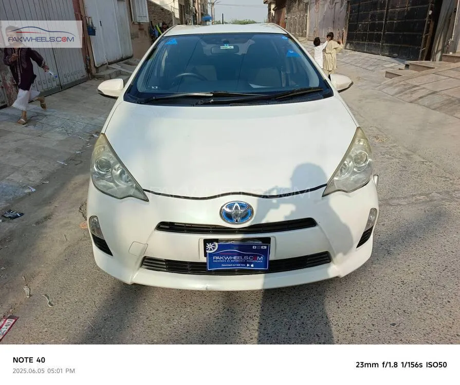 Toyota Aqua 2012 for Sale in Peshawar Image-1
