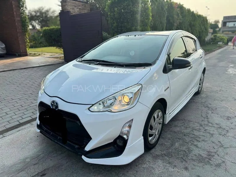 Toyota Aqua 2014 for Sale in Faisalabad Image-1