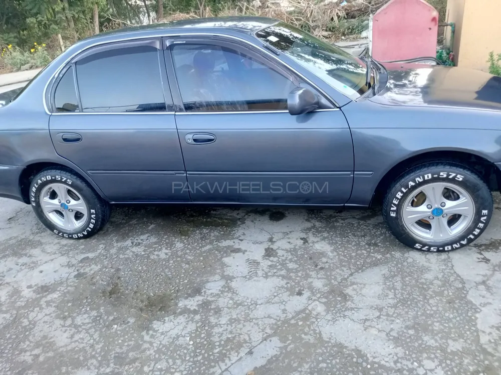 Toyota Corolla 1995 for Sale in Mardan Image-1