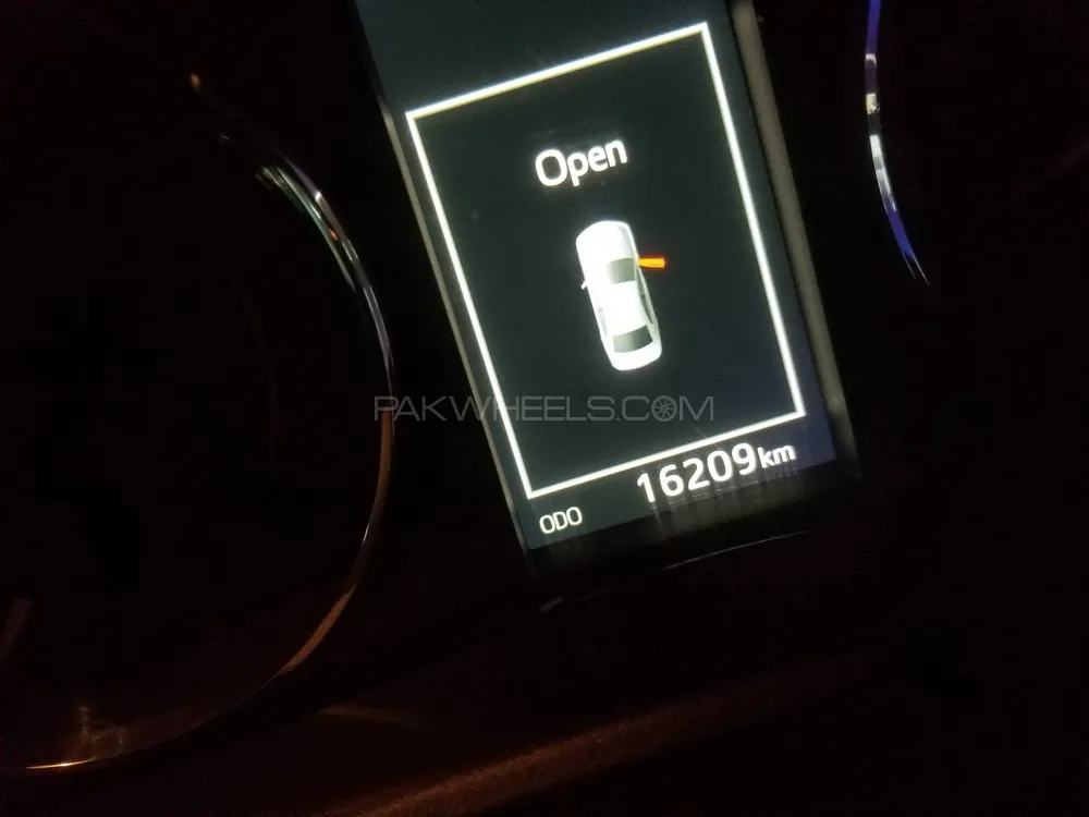 Toyota Corolla 2023 for Sale in Muzaffarabad Image-1